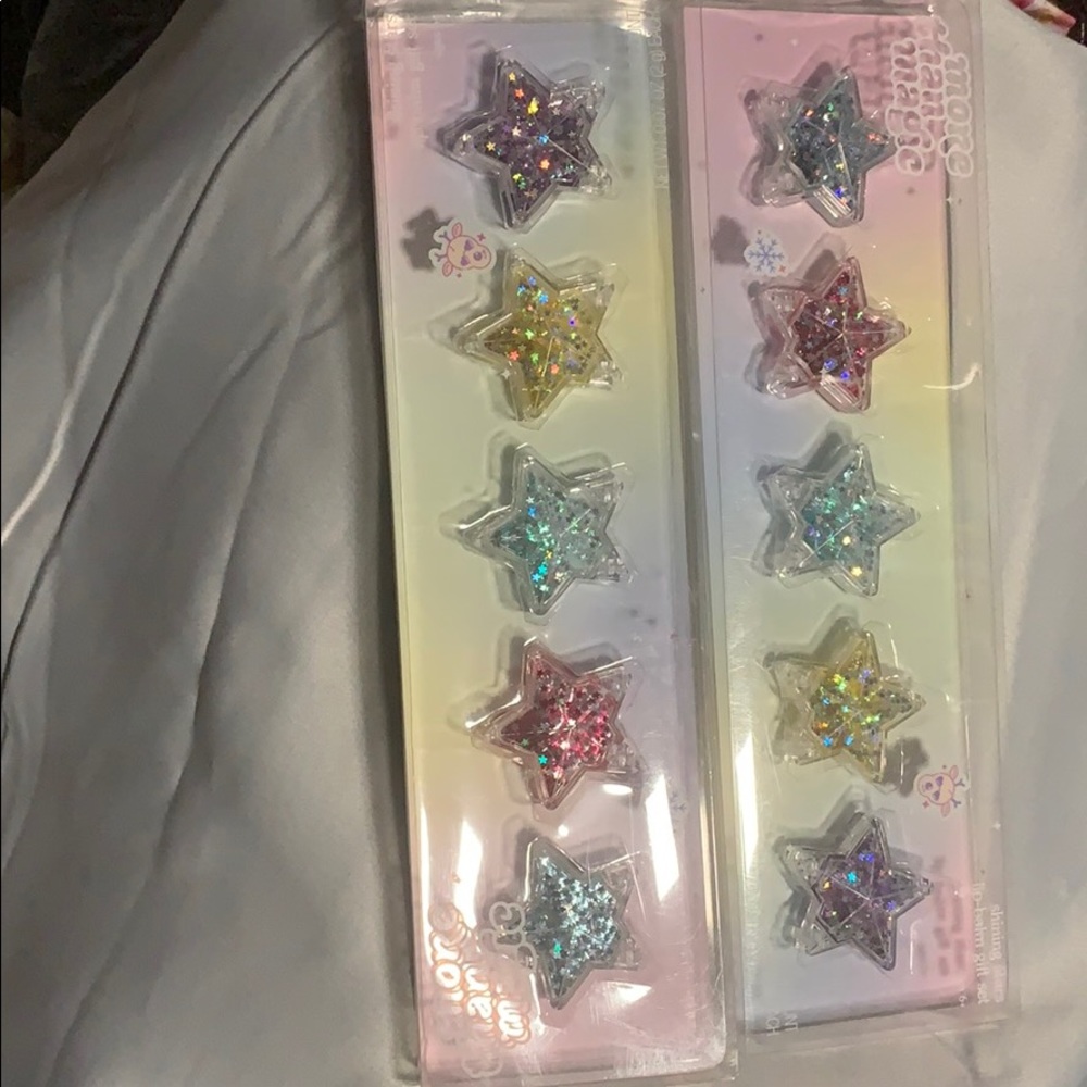 Lip balm gift sets for ages 6+